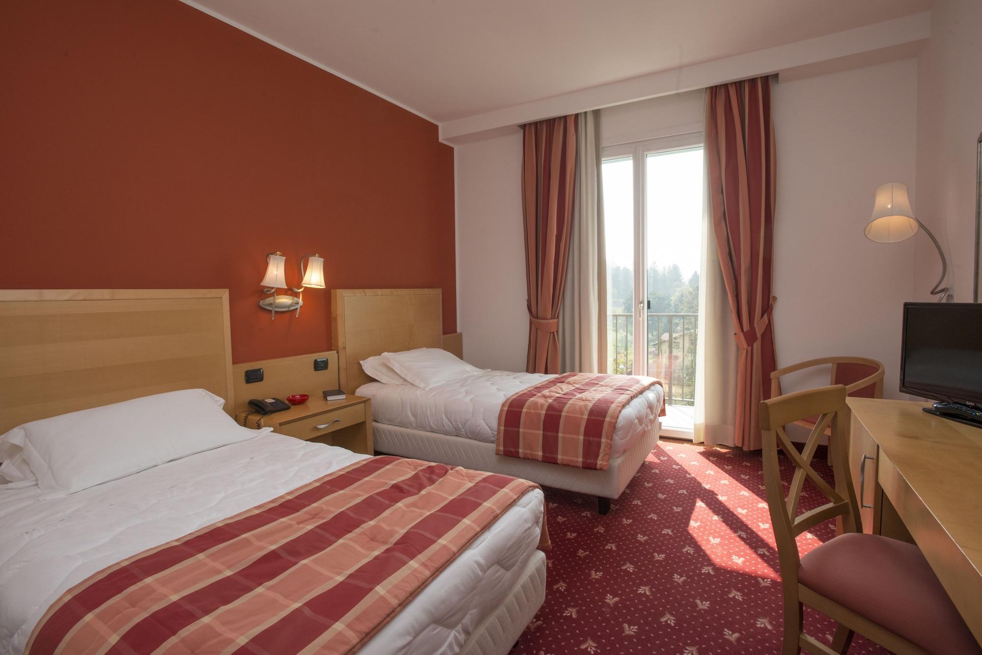 Hilton Garden Inn Milan Malpensa Somma Lombardo Ngoại thất bức ảnh