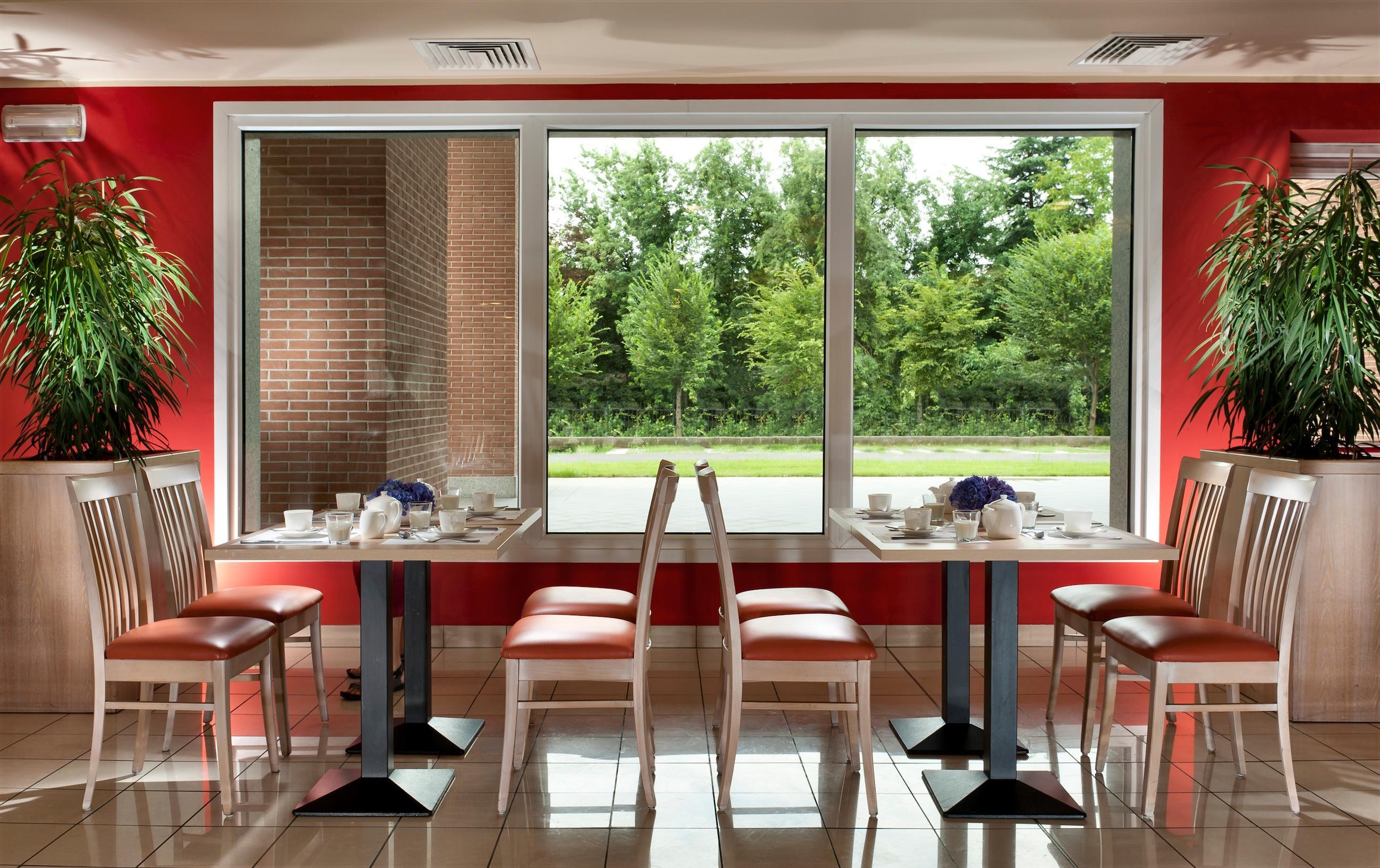 Hilton Garden Inn Milan Malpensa Somma Lombardo Ngoại thất bức ảnh
