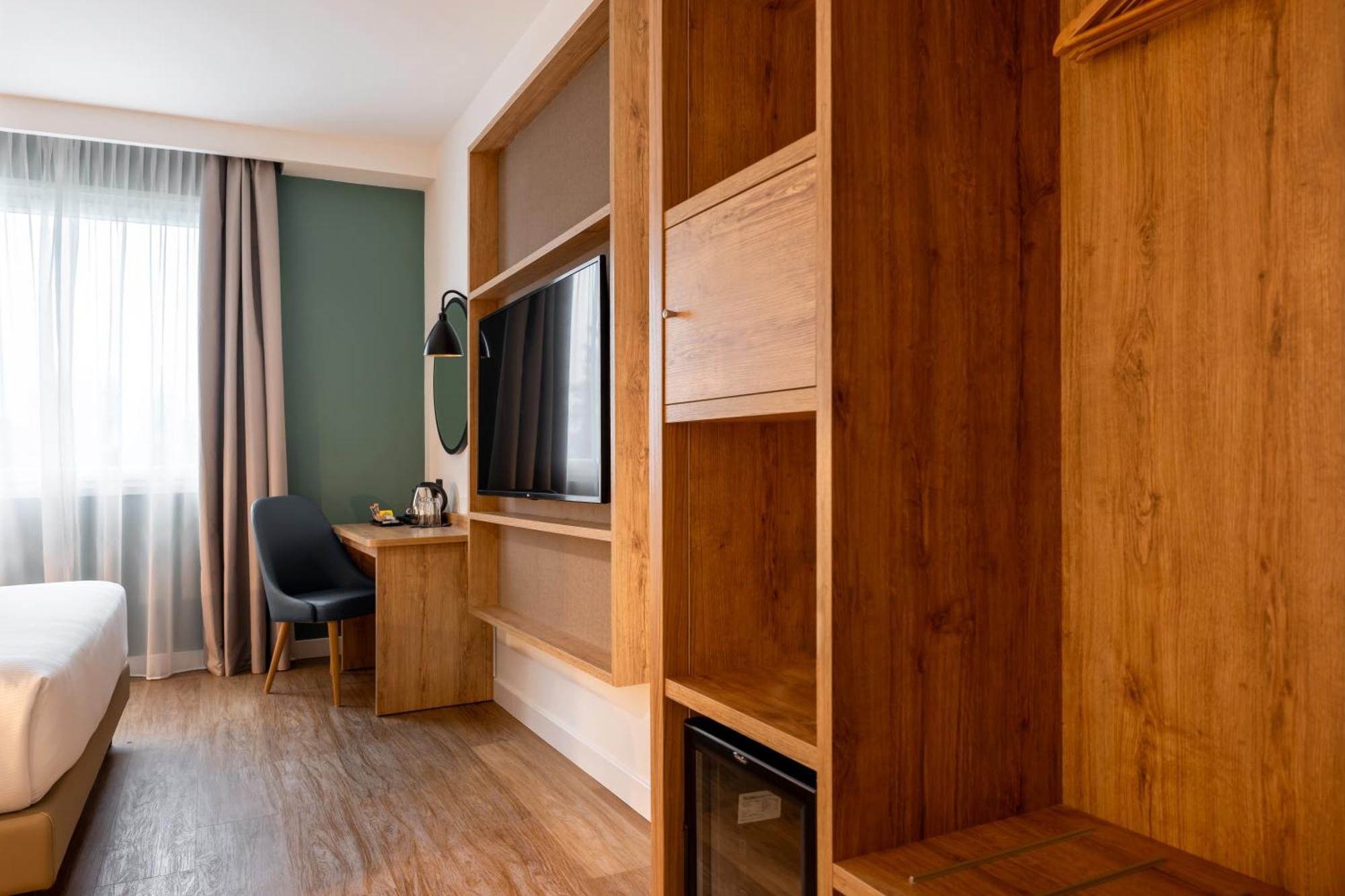 Hilton Garden Inn Milan Malpensa Somma Lombardo Ngoại thất bức ảnh