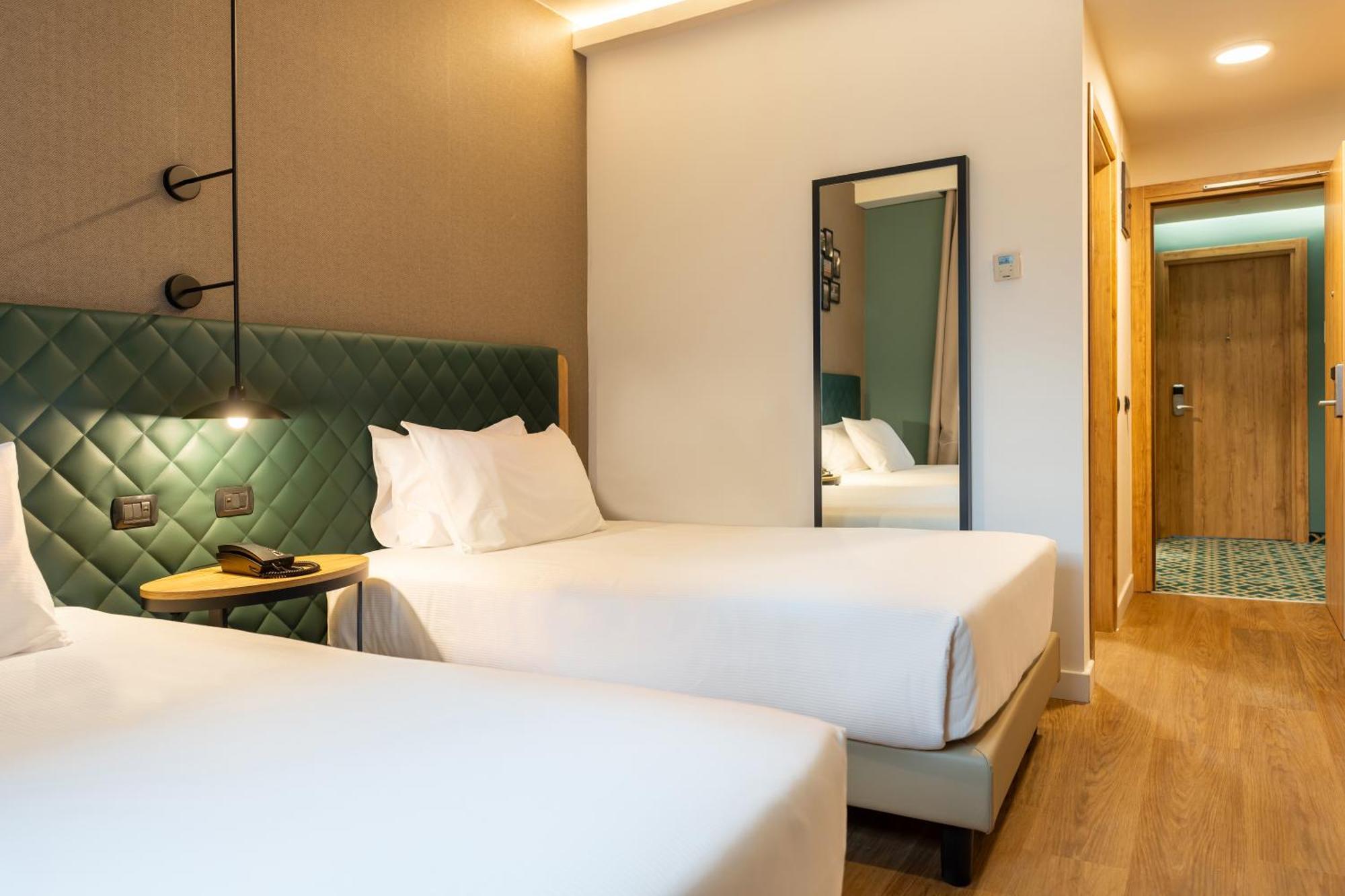 Hilton Garden Inn Milan Malpensa Somma Lombardo Ngoại thất bức ảnh