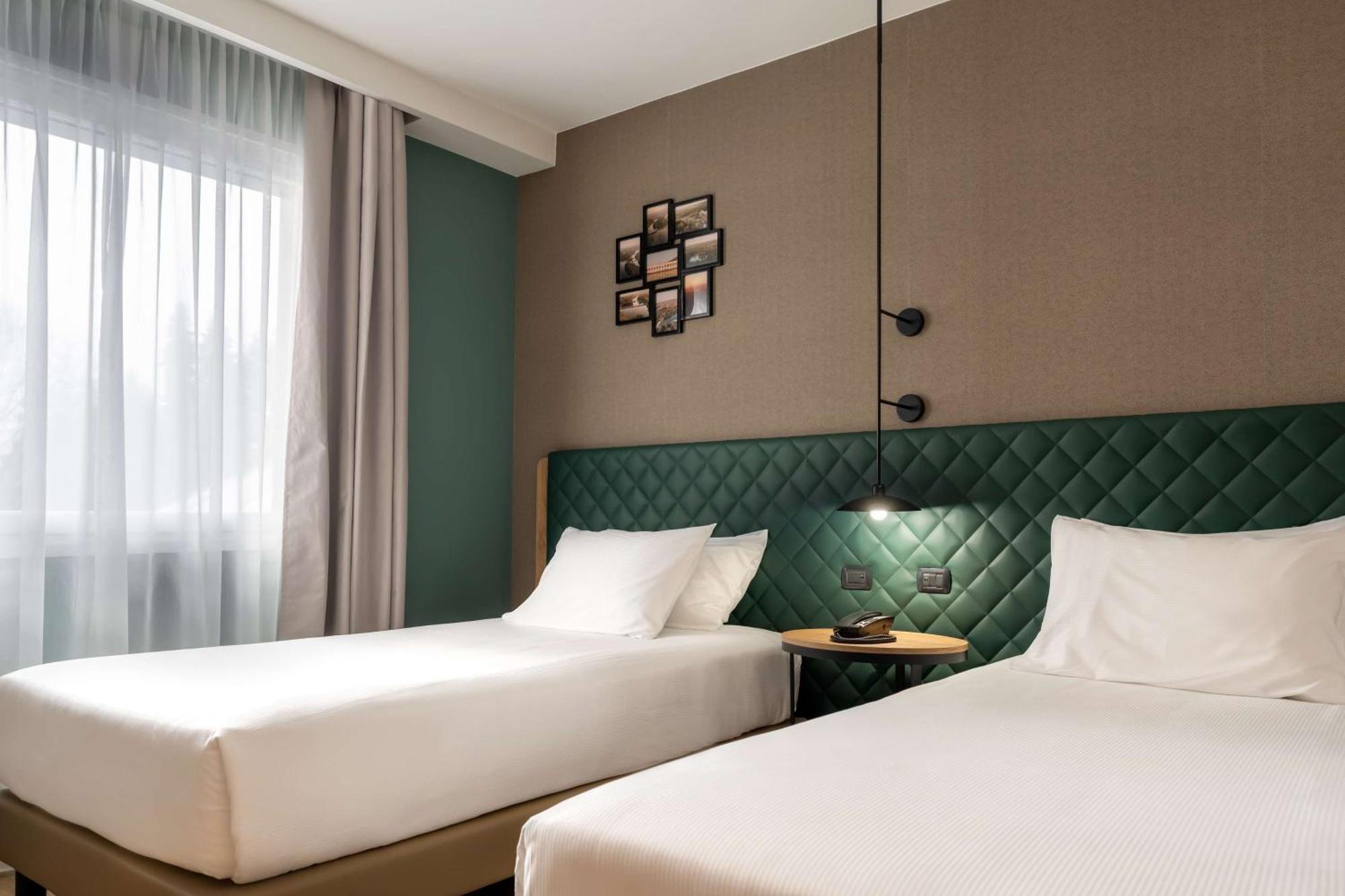 Hilton Garden Inn Milan Malpensa Somma Lombardo Ngoại thất bức ảnh