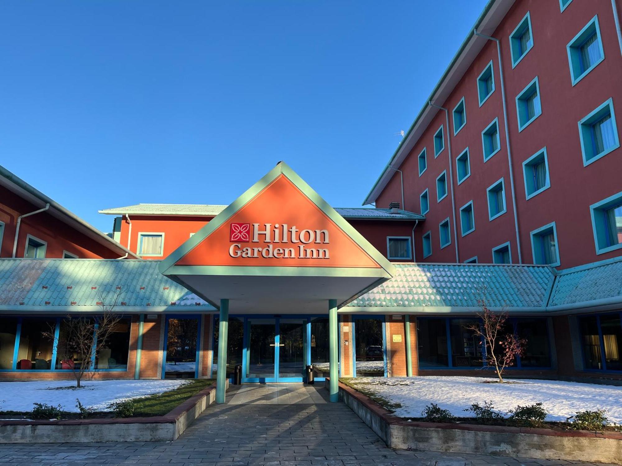 Hilton Garden Inn Milan Malpensa Somma Lombardo Ngoại thất bức ảnh